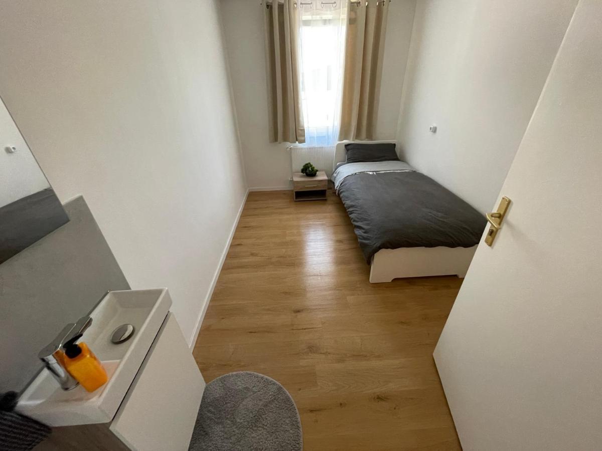 Pension Baeren Engstingen Extérieur photo